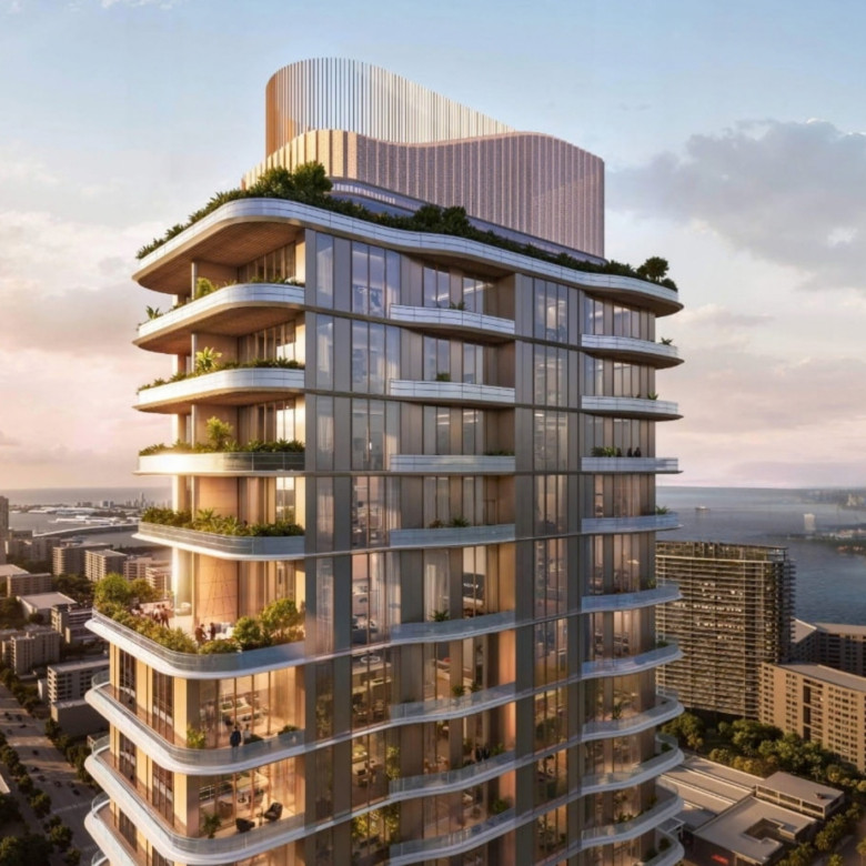 Streetscape along Alton Road near the proposed site for a Miami Beach residential tower.