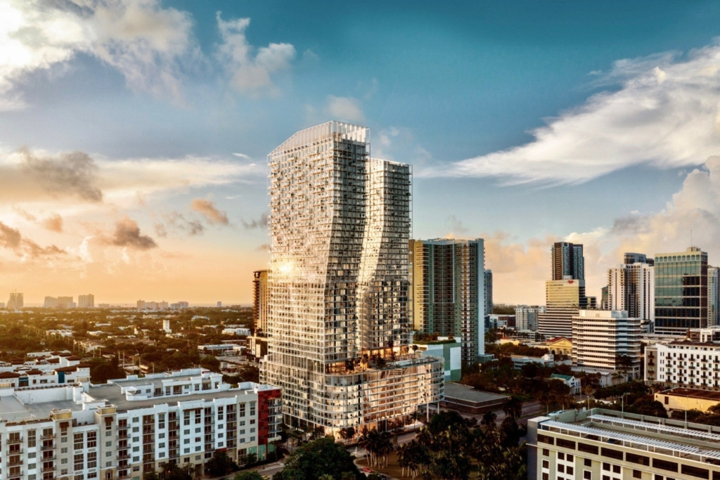 A construction site in downtown Fort Lauderdale illustrating progress on a new Fort Lauderdale condo tower.